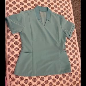 Figs Inala Slim Scrub Top❣️Gently worn size small💖